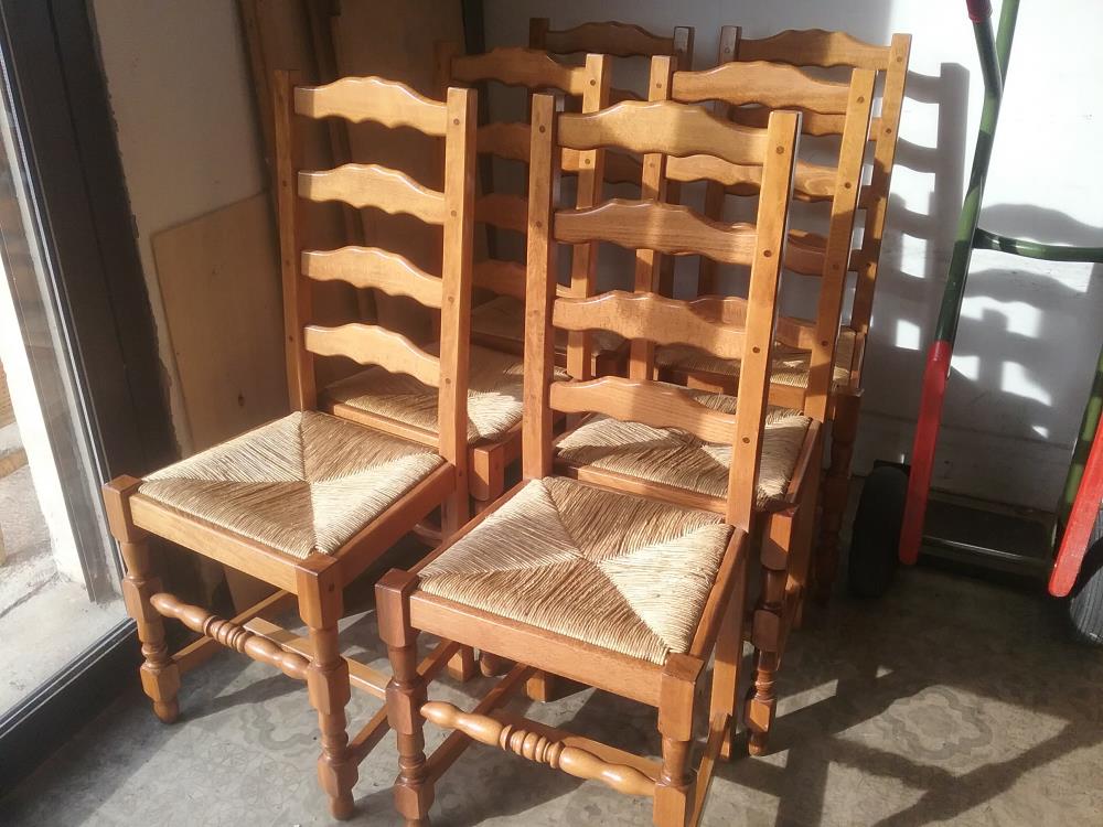 6 CHAISES PAILLEES