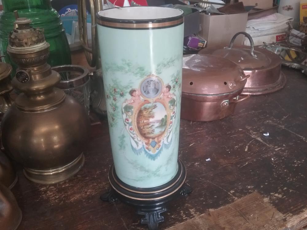 VASE PORCELAINE PEINTE 
