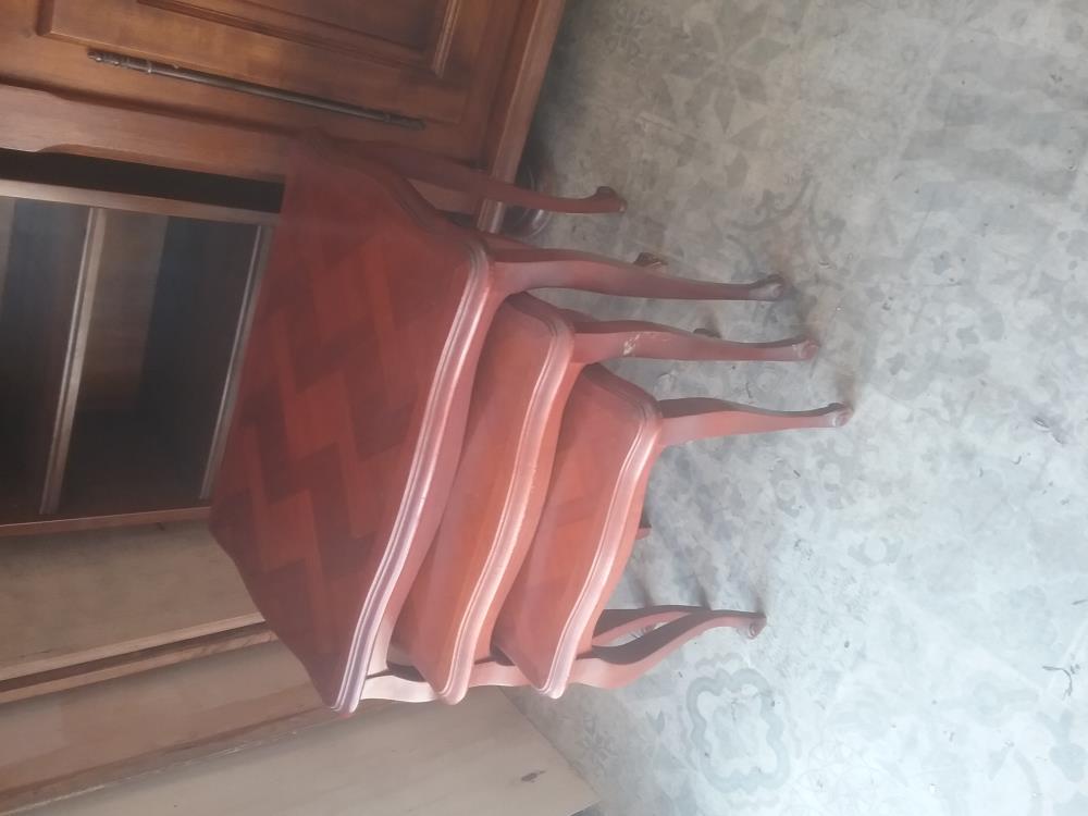 3 TABLES GIGOGNES MERISIER