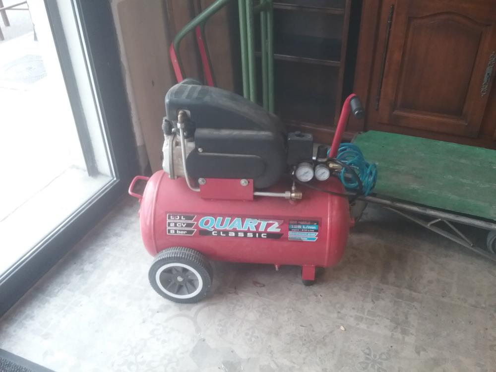 COMPRESSEUR 50L 8BAR