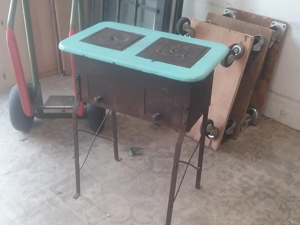 PETIT FOURNEAU ANCIEN ÉMAILLÉ 