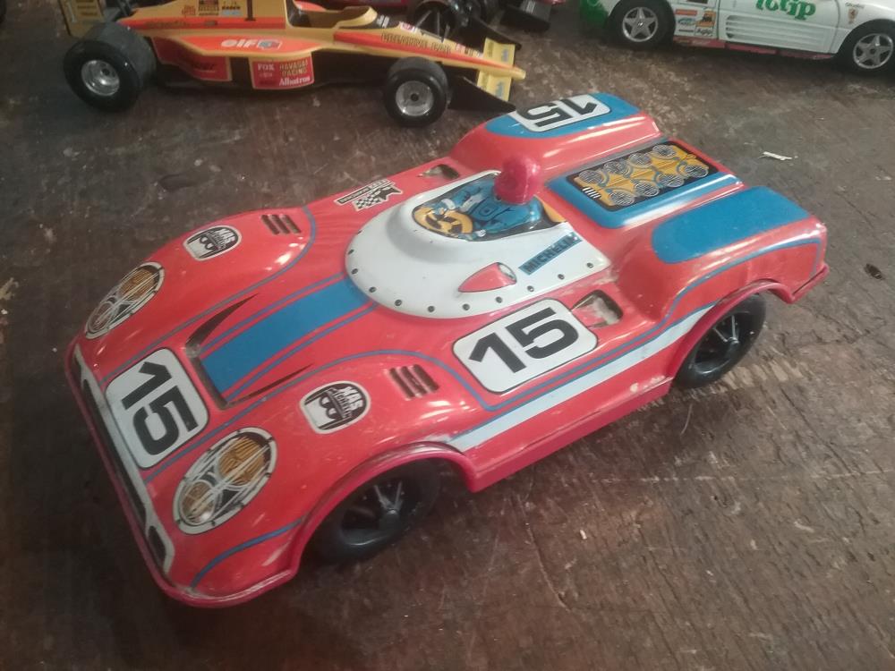 VOITURE COURSE JOUSTRA 