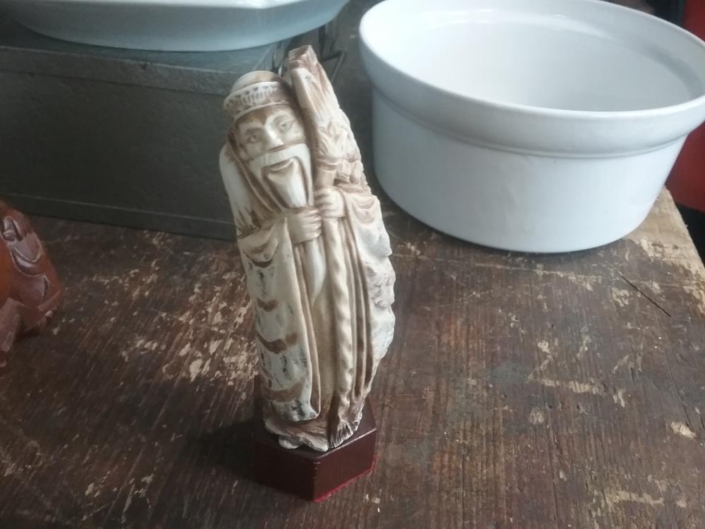 STATUETTE ASIE