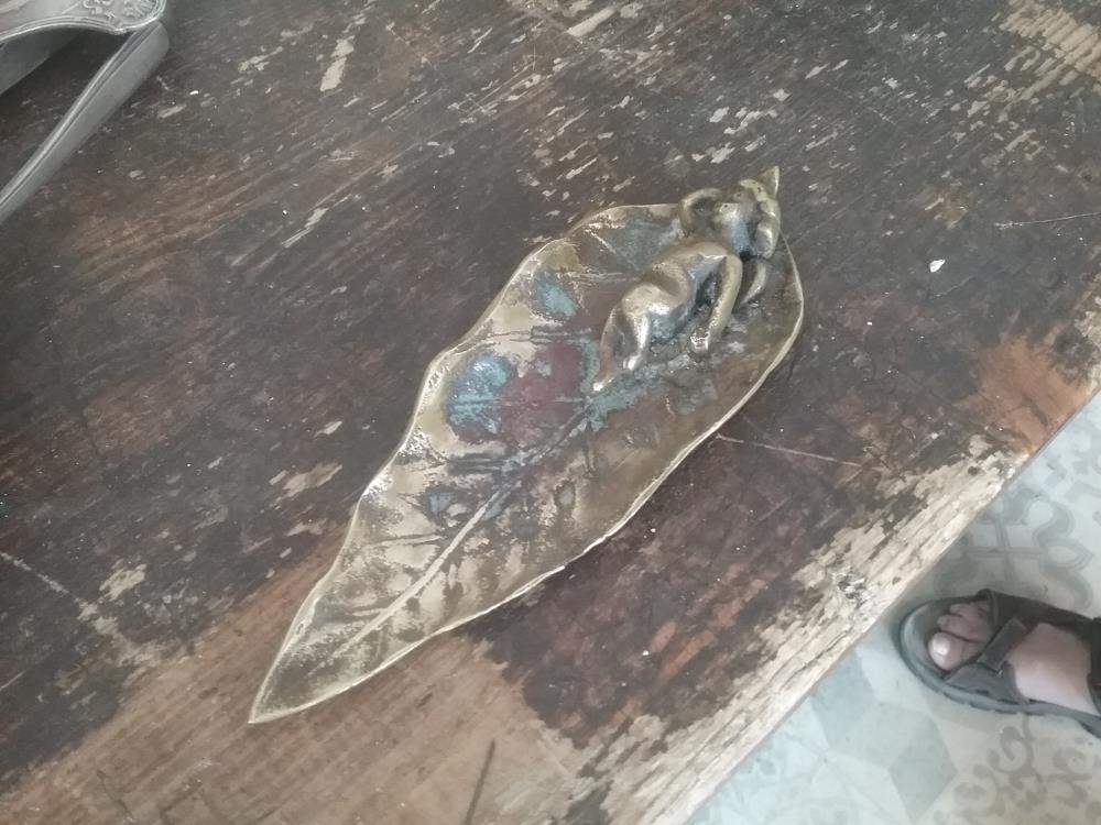 FEUILLE BRONZE ANGE