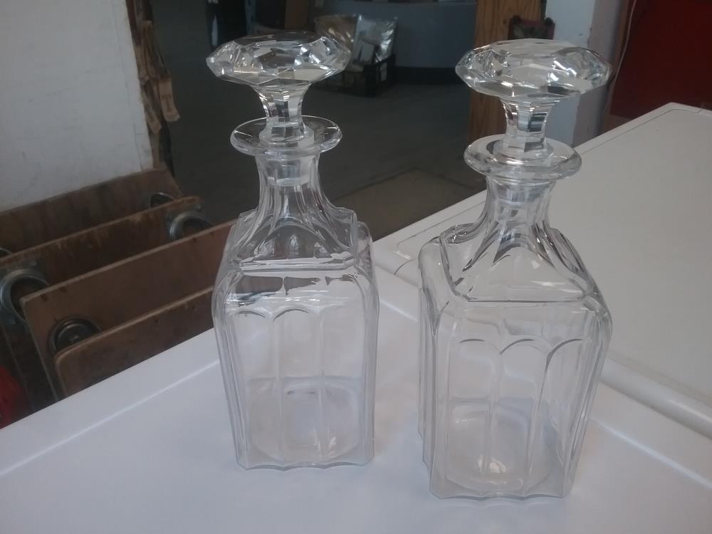 PAIRE DE CARAFE  CRISTAL
