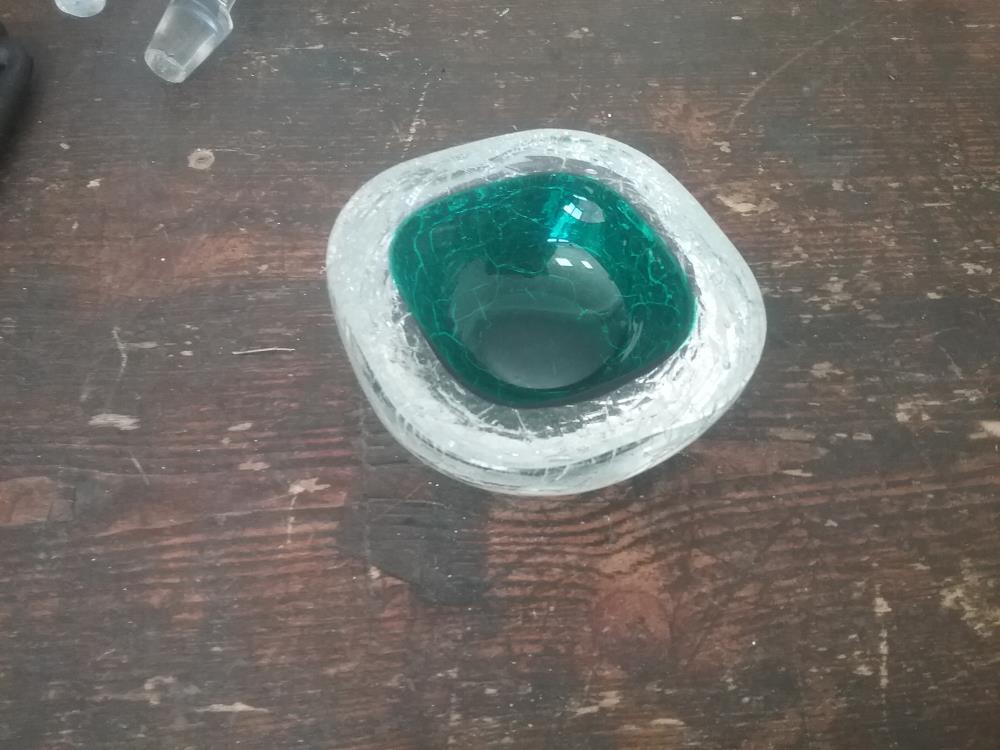 VIDE POCHE VERT VERRE
