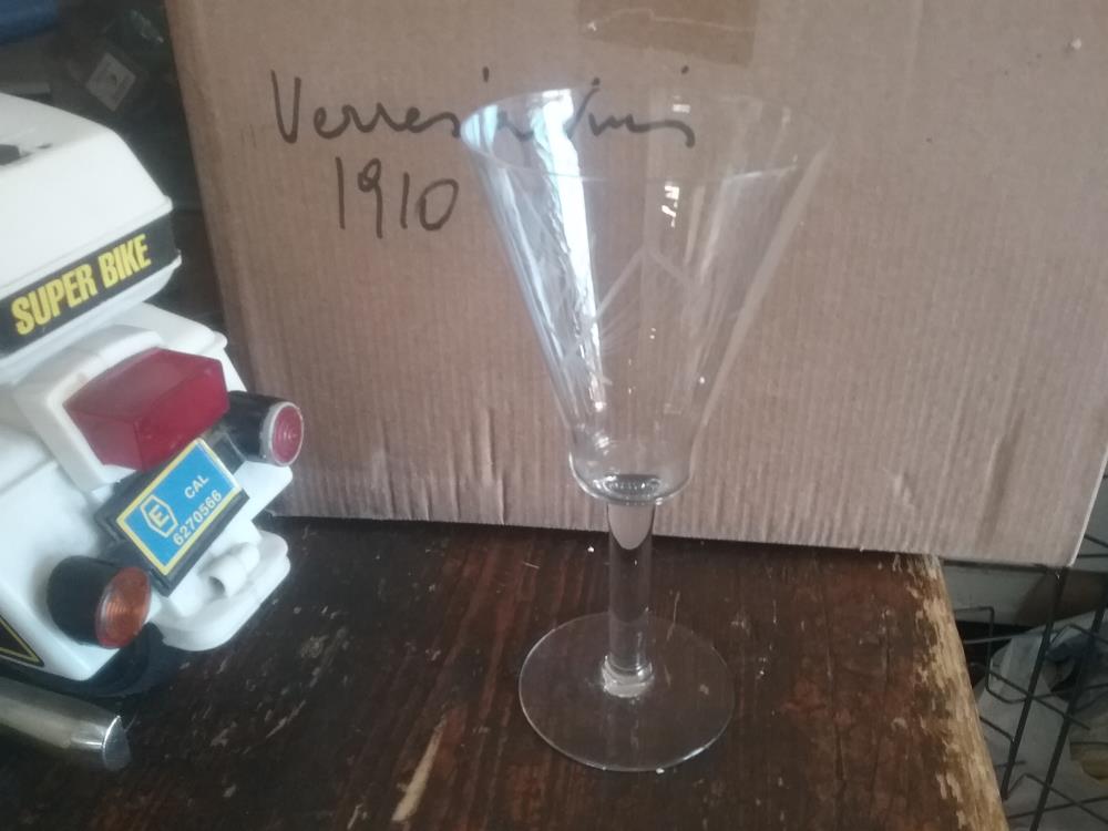 6 VERRES VIN ANCIEN CRISTAL
