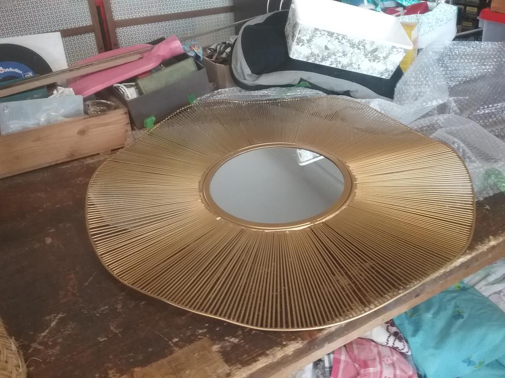 MIROIR MODERNE METAL DORE