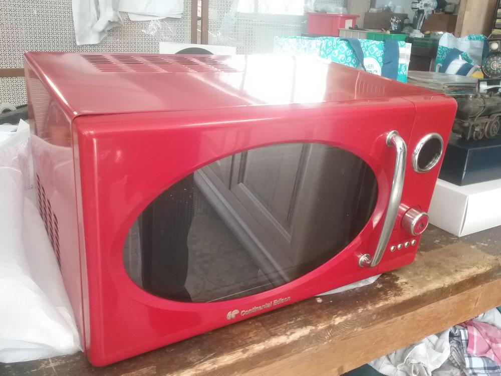 MICRO ONDES ROUGE C ED