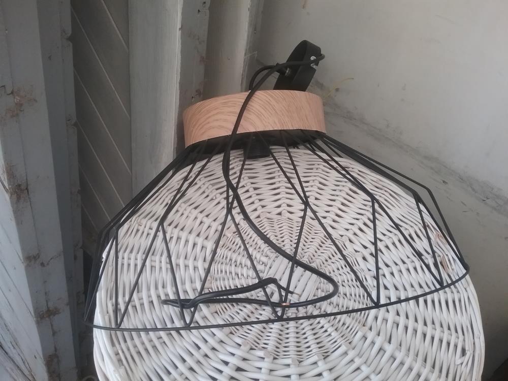SUSPENSION MODERNE 