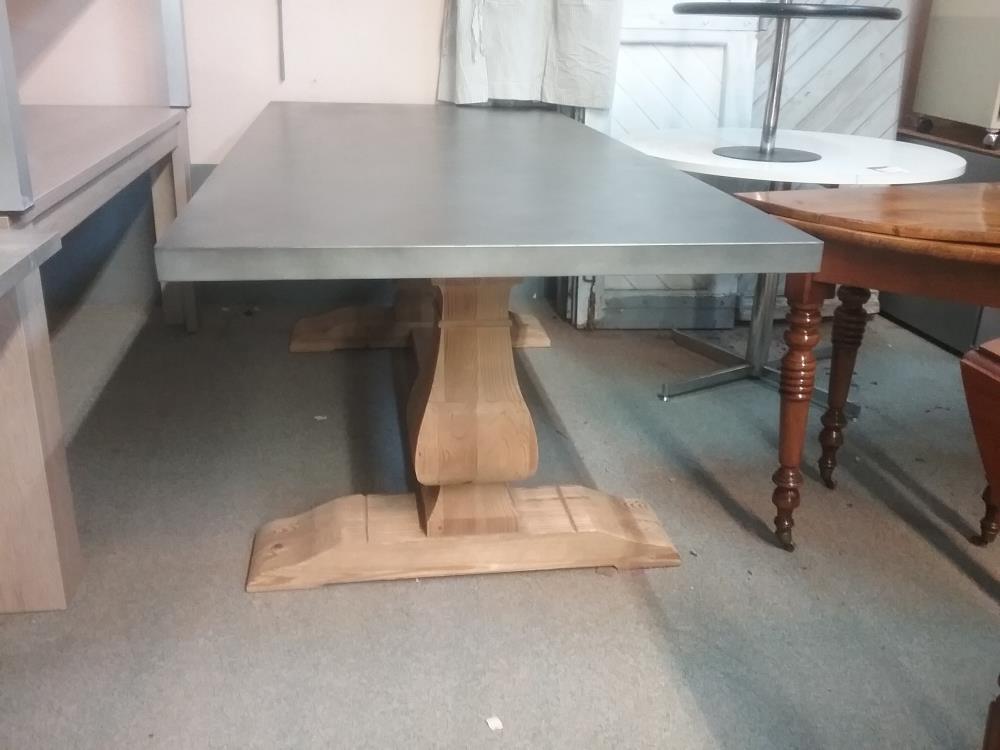 TABLE MONASTERE SABLÉE PLATEAU ZINC