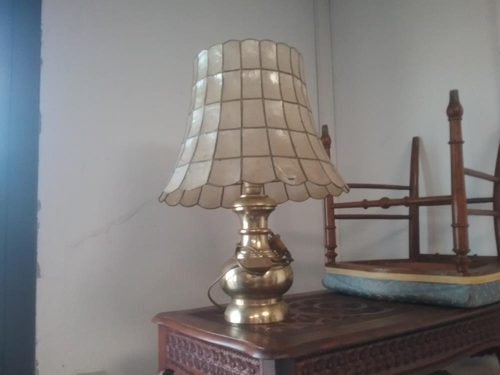 LAMPE DORE 