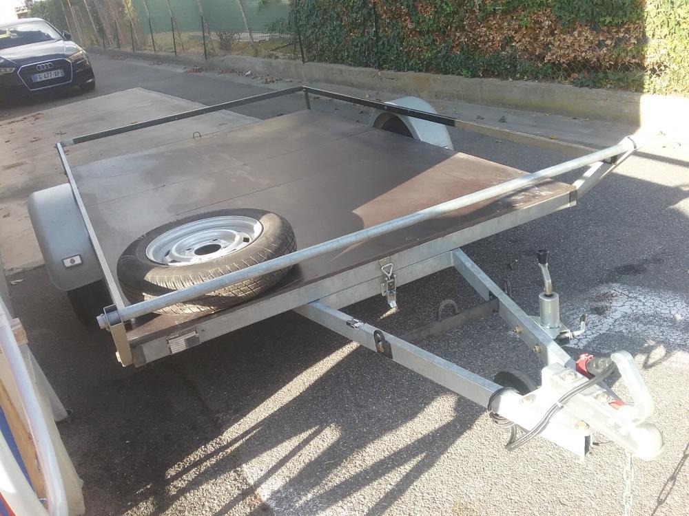 REMORQUE  PLATEAU 750KG