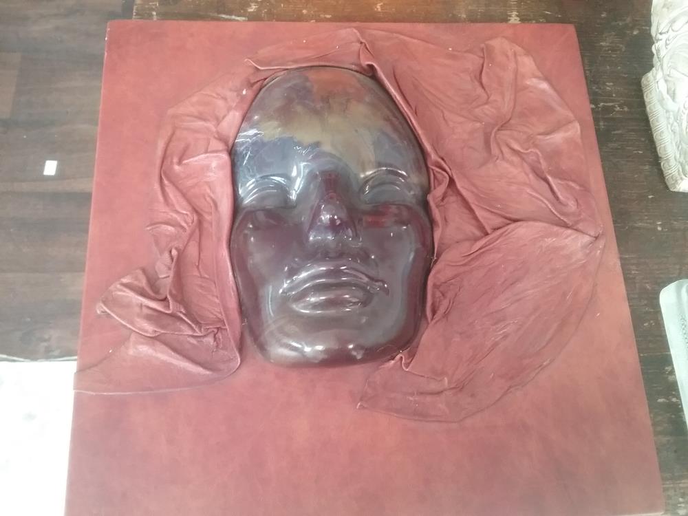 MASQUE COUIR