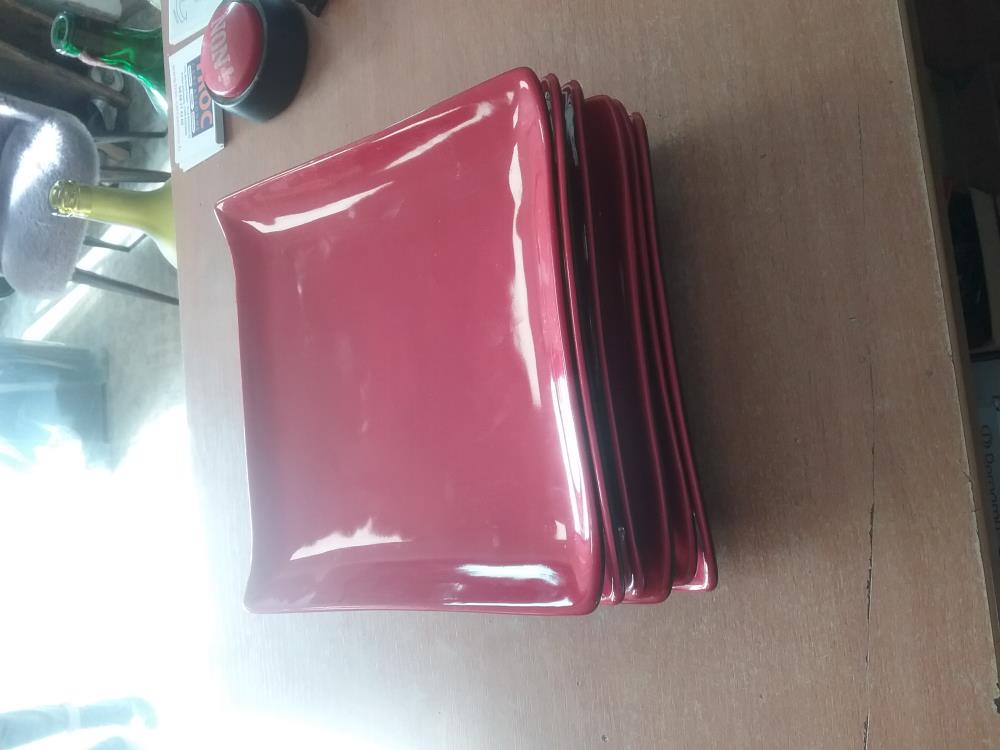 6 ASSIETTES ROUGE CASA