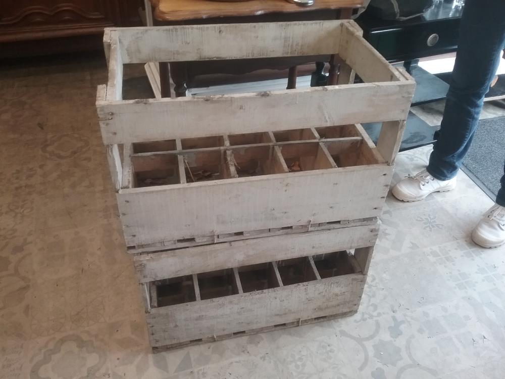 CAISSE BOUTEILLE BOIS