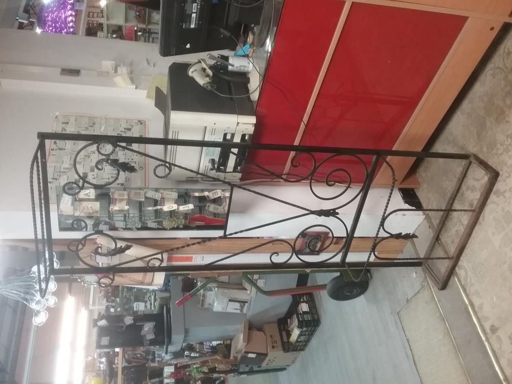 PORTE MANTEAU D'ENTREE