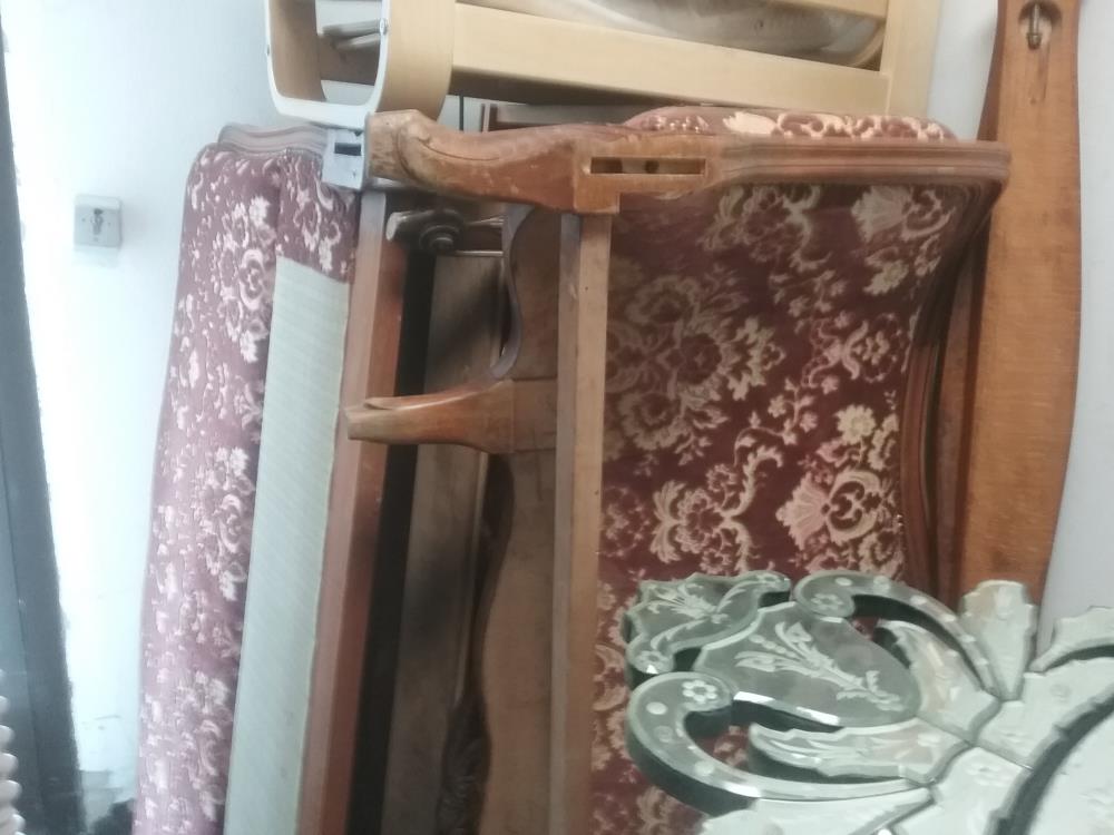 LIT 1/2CORBEILLE TISSUS BORDEAUX