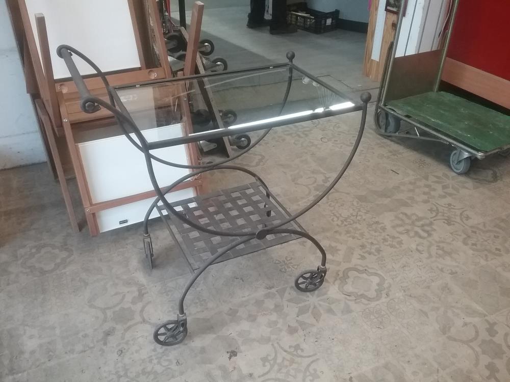 DESSERTE A ROULETTE FF ET VERRE