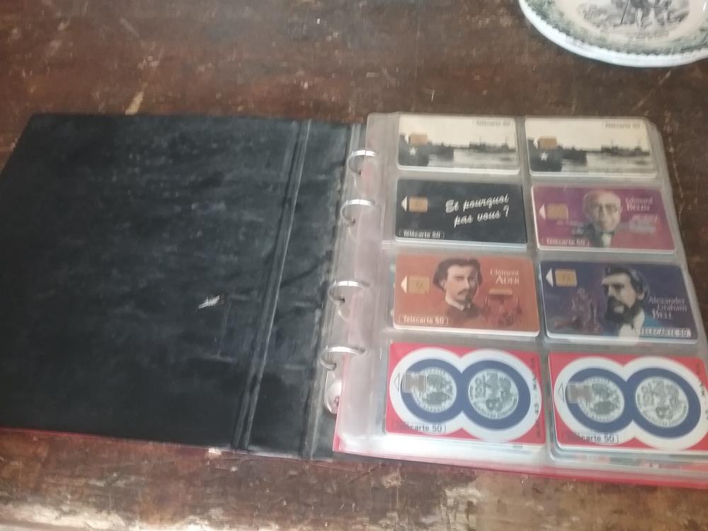 ALBUM DE TELECARTES