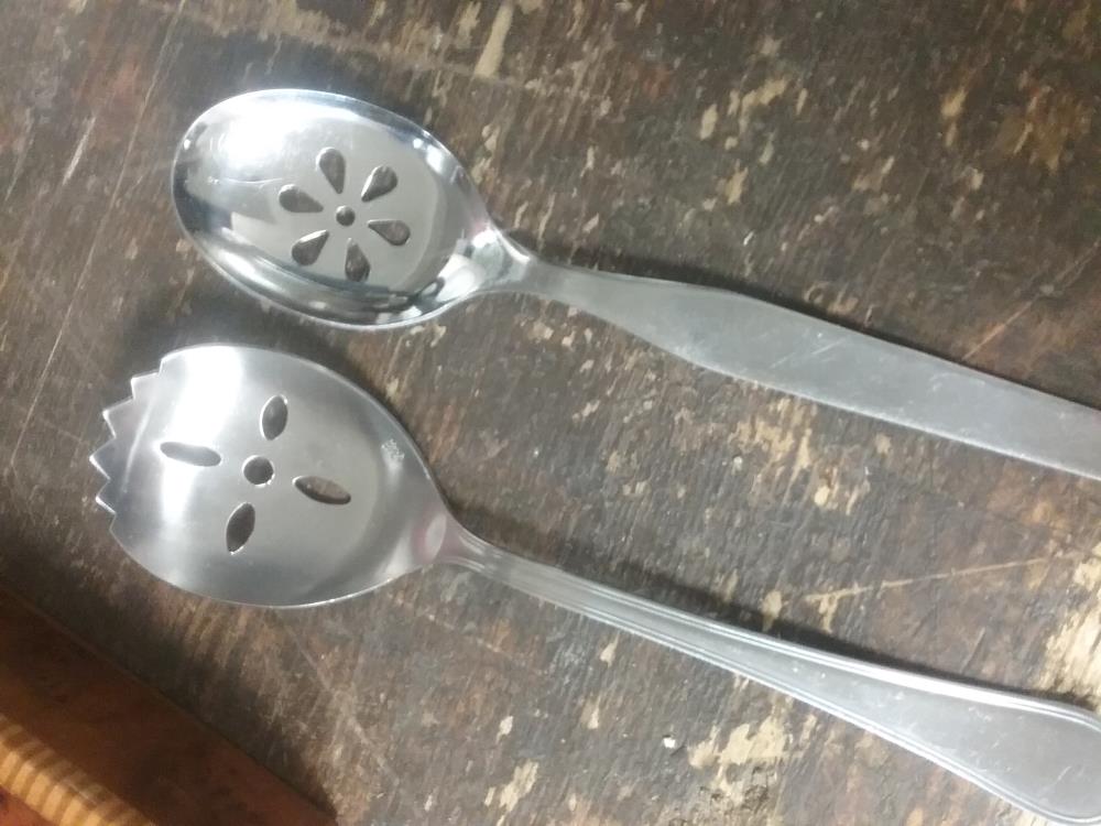 CUILLERE A SAUPOUDRER