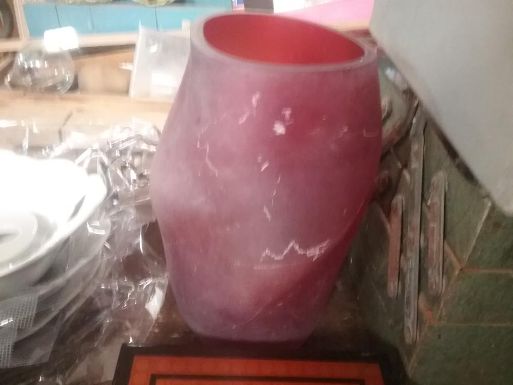 VASE VERRE SABL? ROUGE