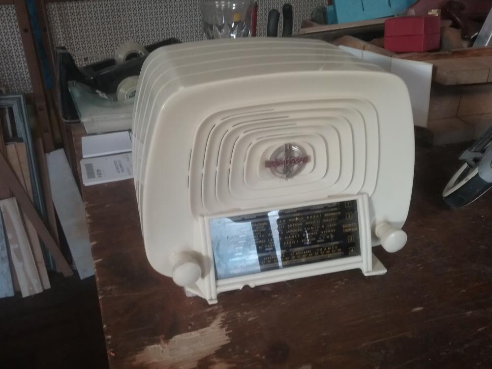 RADIO THOMSON DECO EN LETAT