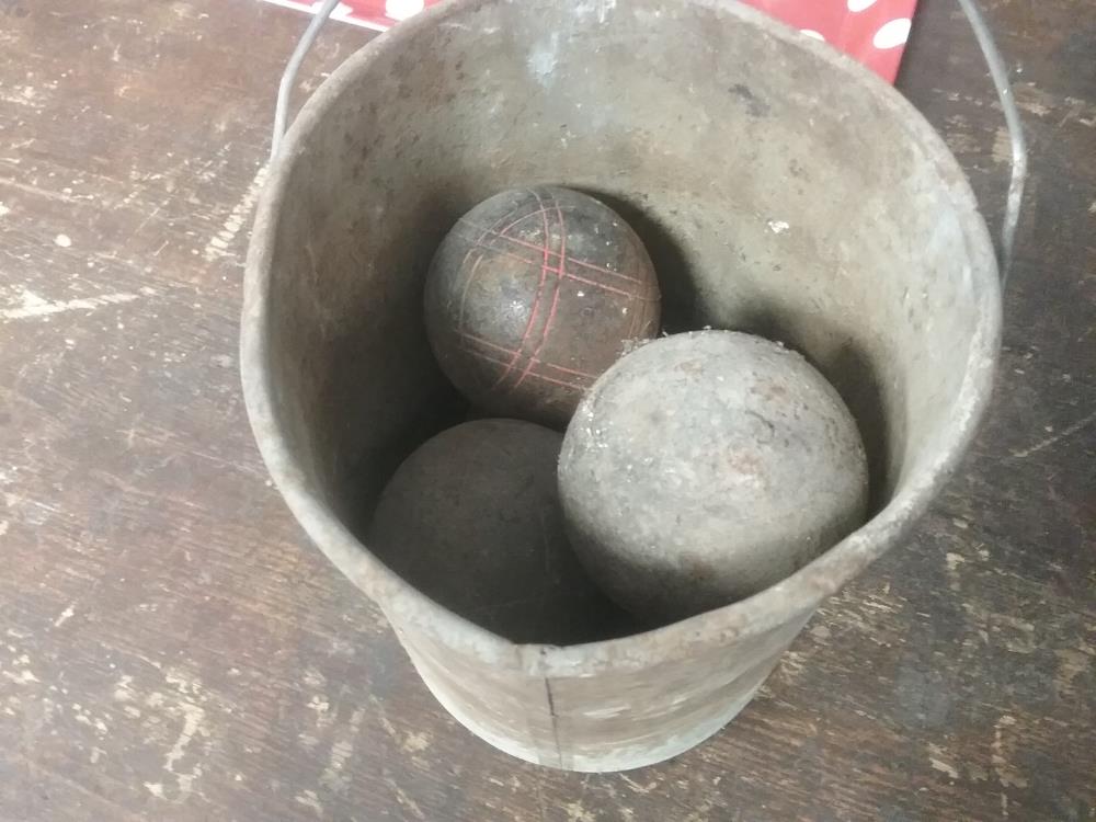 LOT BOULES PETANQUES 