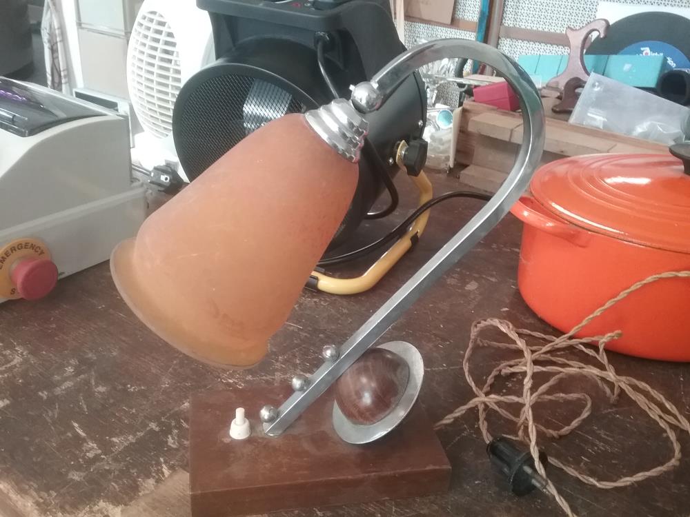 LAMPE ART DECO