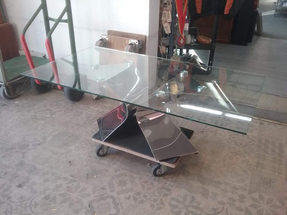 TABLE BASSE PIED CHROME