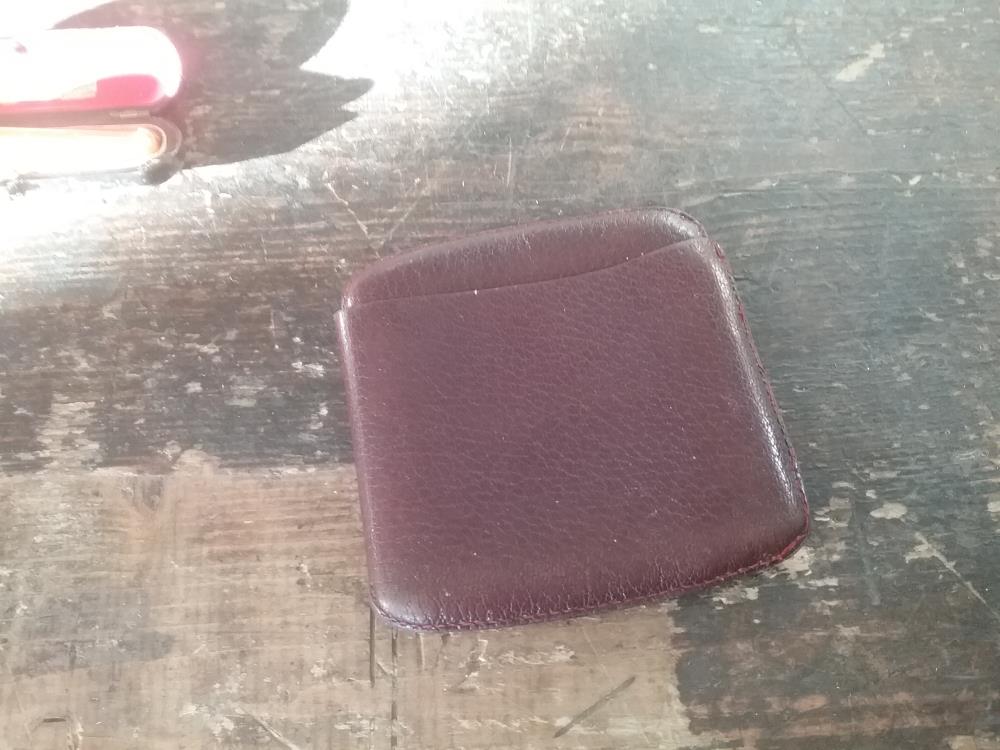 ETUI CIGARETTE CUIR