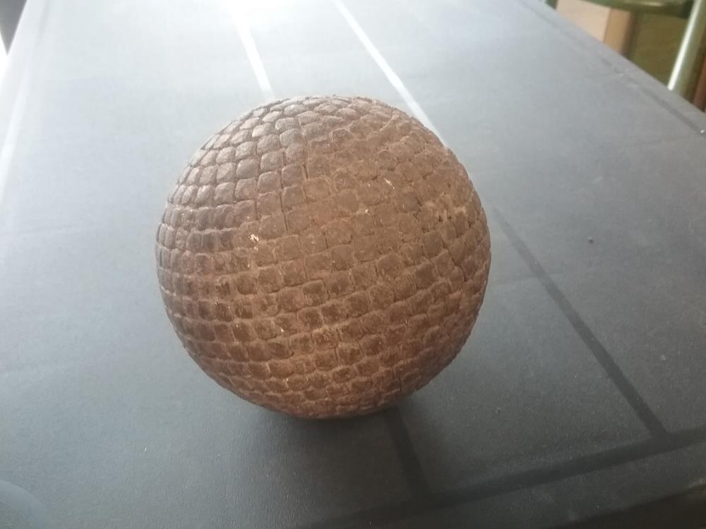 BOULE DE PETANQUE ANCIENNE