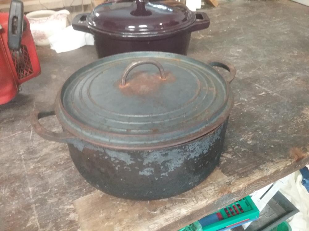 COCOTTE FONTE ANCIENNE