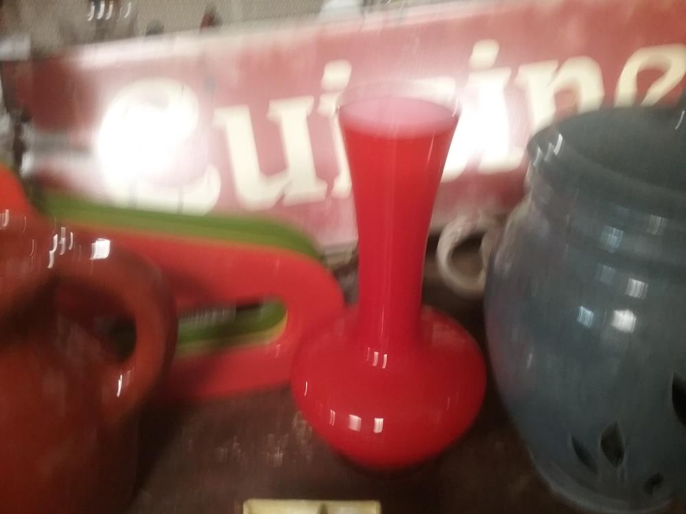 VASE ROUGE