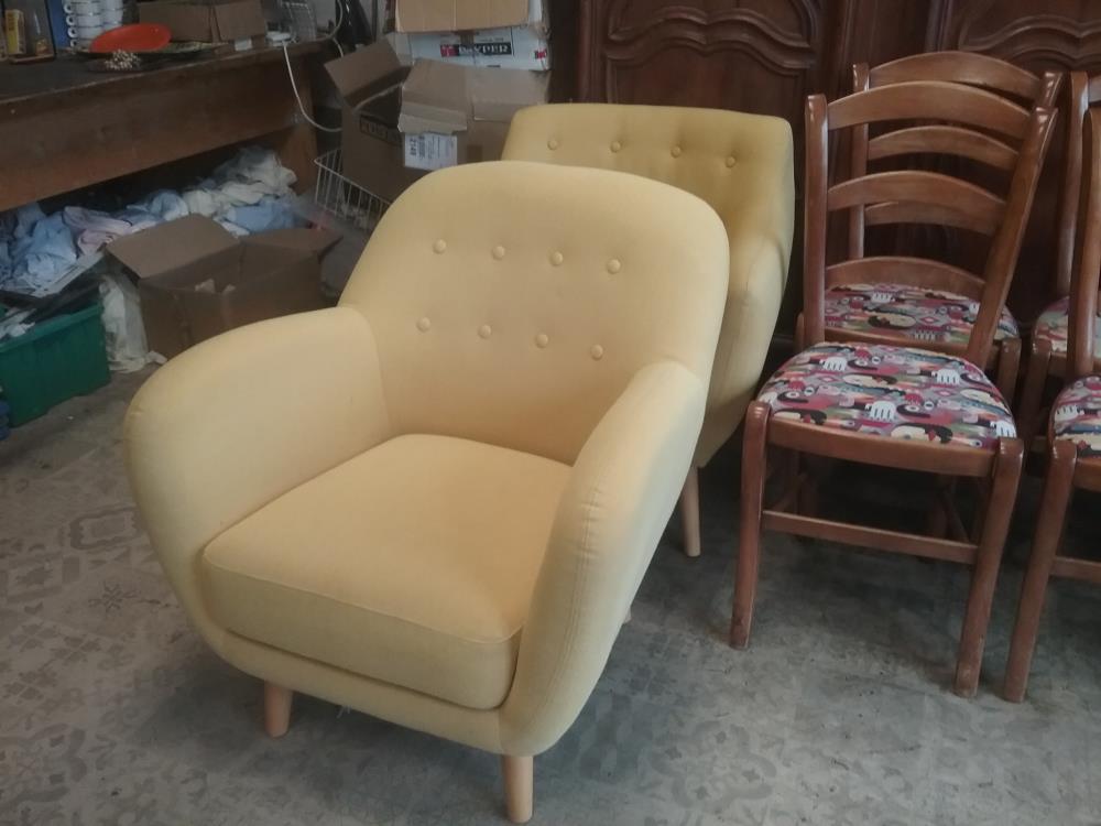FAUTEUIL JAUNE 