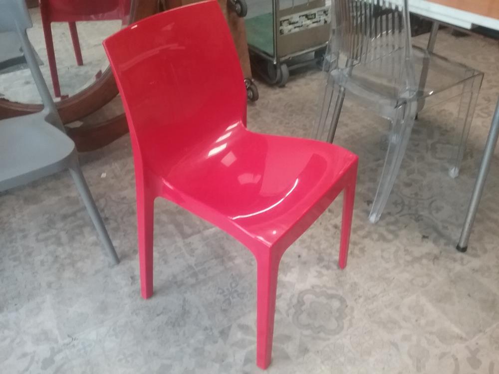 CHAISE ITALY ROUGE