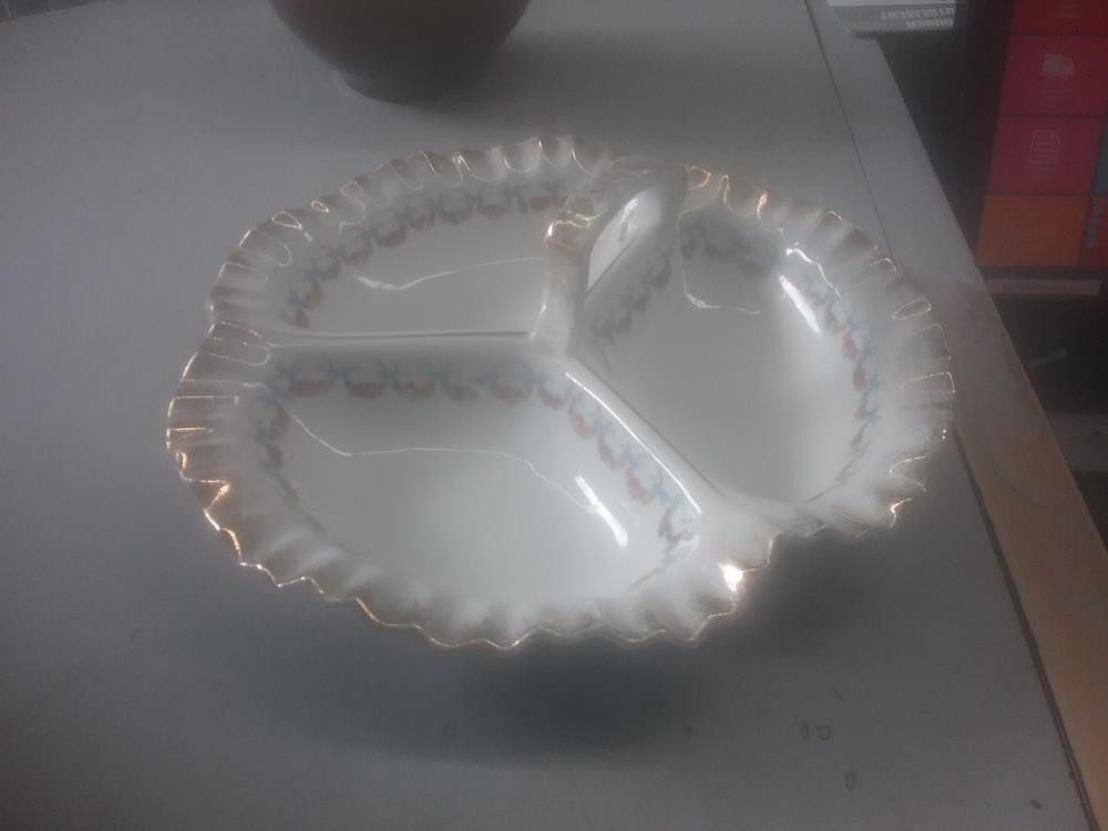 PLAT COMPARTIMENT PARIS