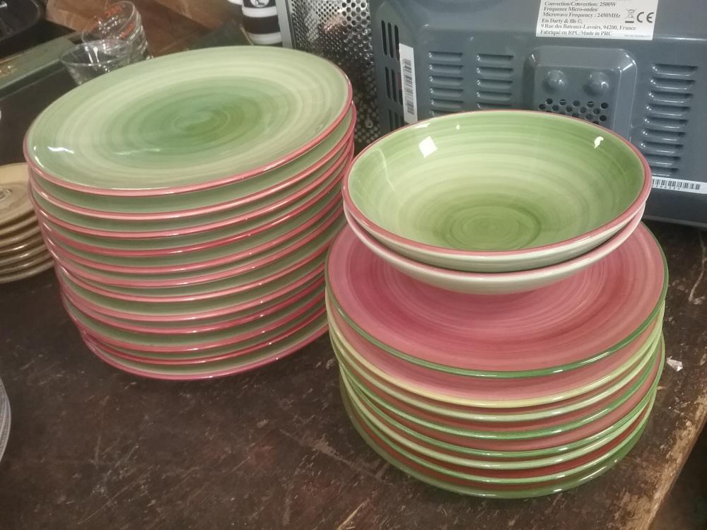 24 ASSIETTES ANTHEOR COULEUR