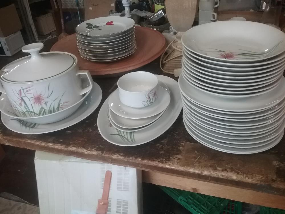 SERVICE DE VAISSELLE BAVARIA