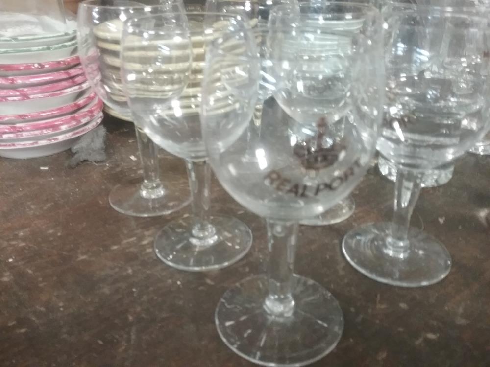 6 VERRES PORTO