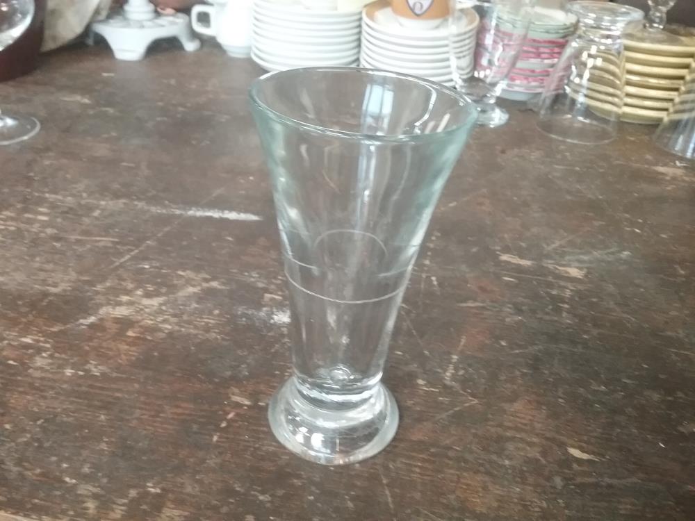 VERRE ANISETTE DEBUT XX'