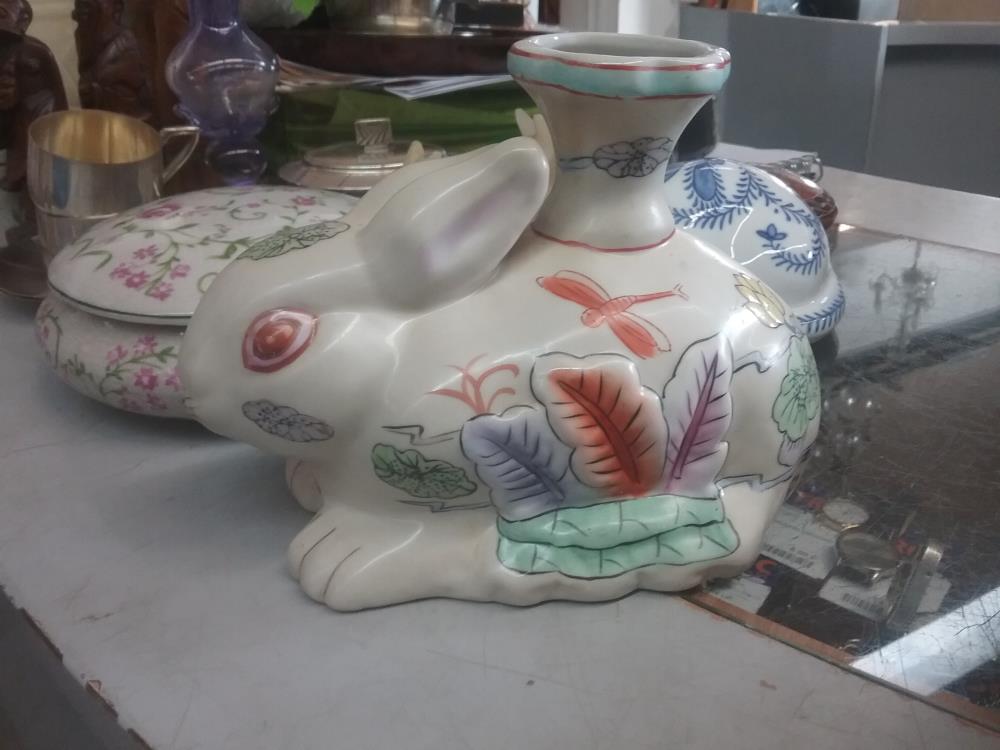 LAPIN ANCIEN DECOR ASIE