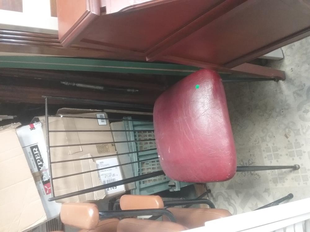 CHAISE ROUGE VINTAGE