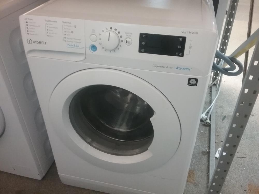 MACHINE A LAVER INDESIT 9KG 1400T
