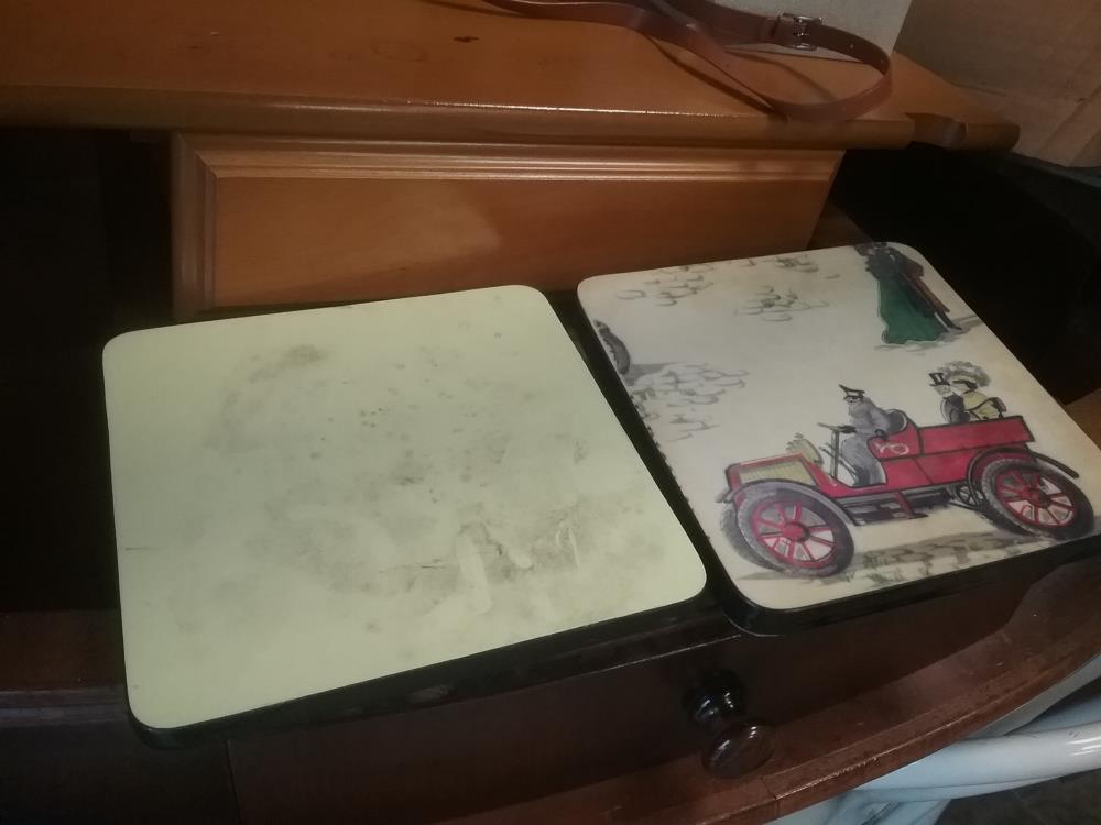 DESSOUS DE PLAT FORMICA