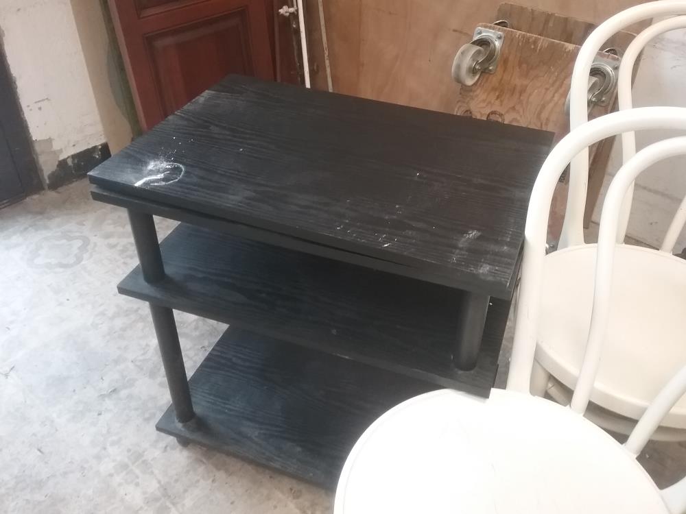 TABLE PLATEAU TOURNANT