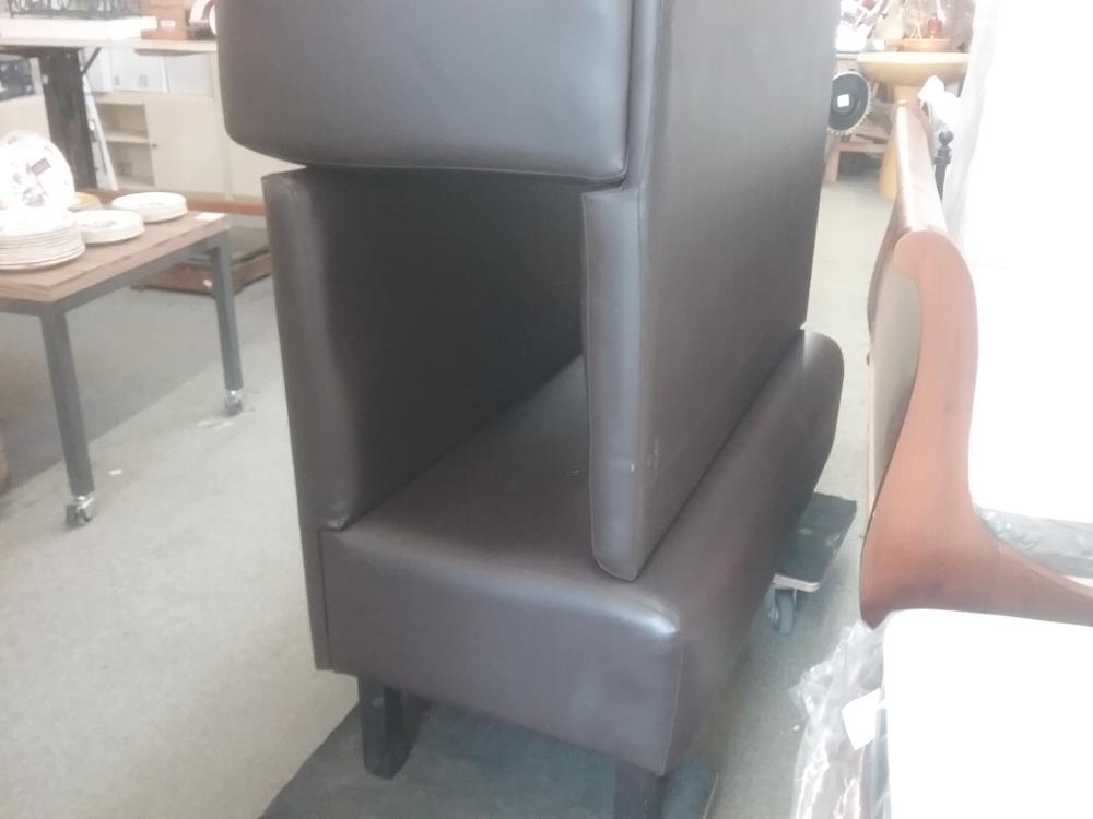 BANQUETTE BAR 