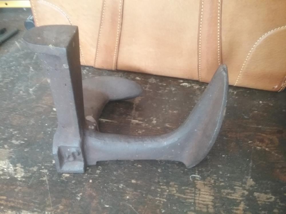 ENCLUME DE CORDONIER