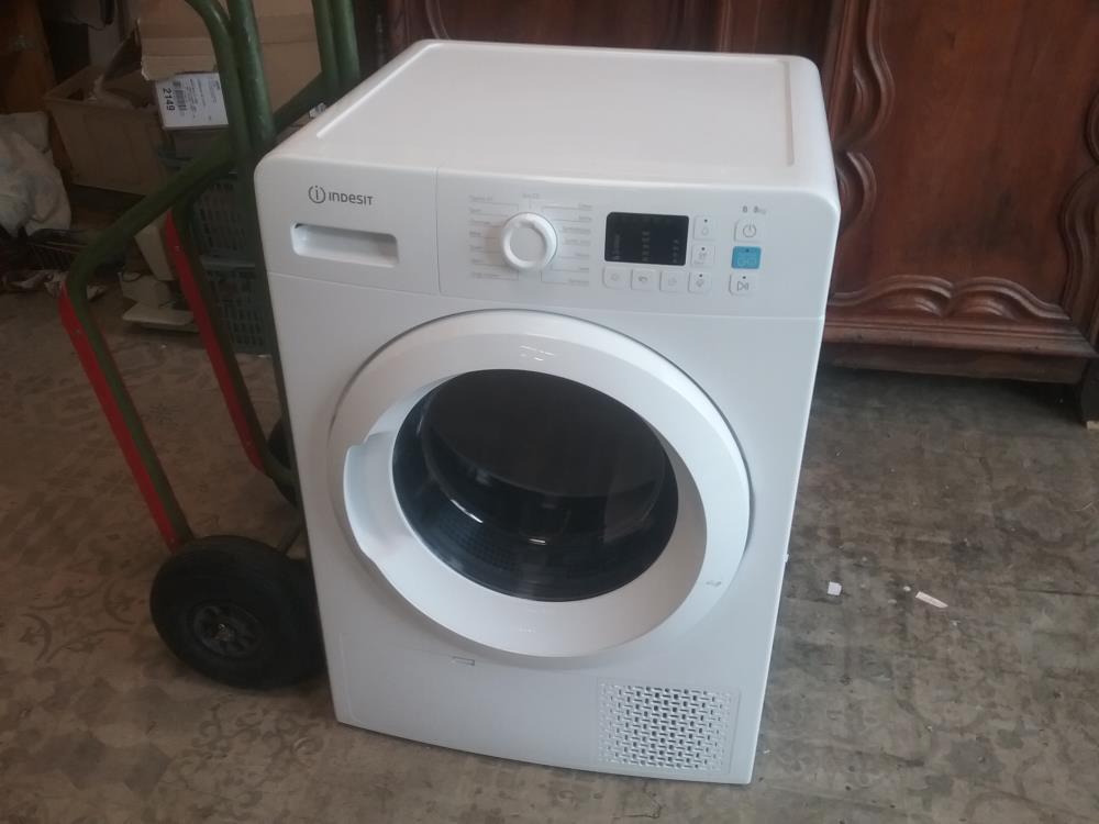 SECHE LINGE INDESIT 8KG