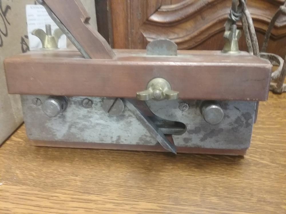 2 RABOTS PARQUET ANCIEN